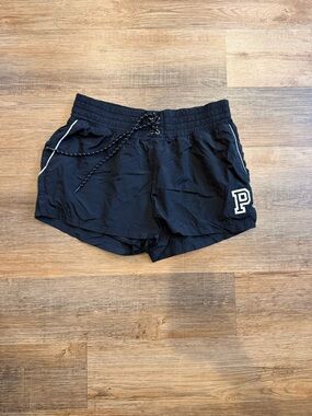 PINK Victoria's Secret Black Athletic Shorts with 'P' Logo size Medium